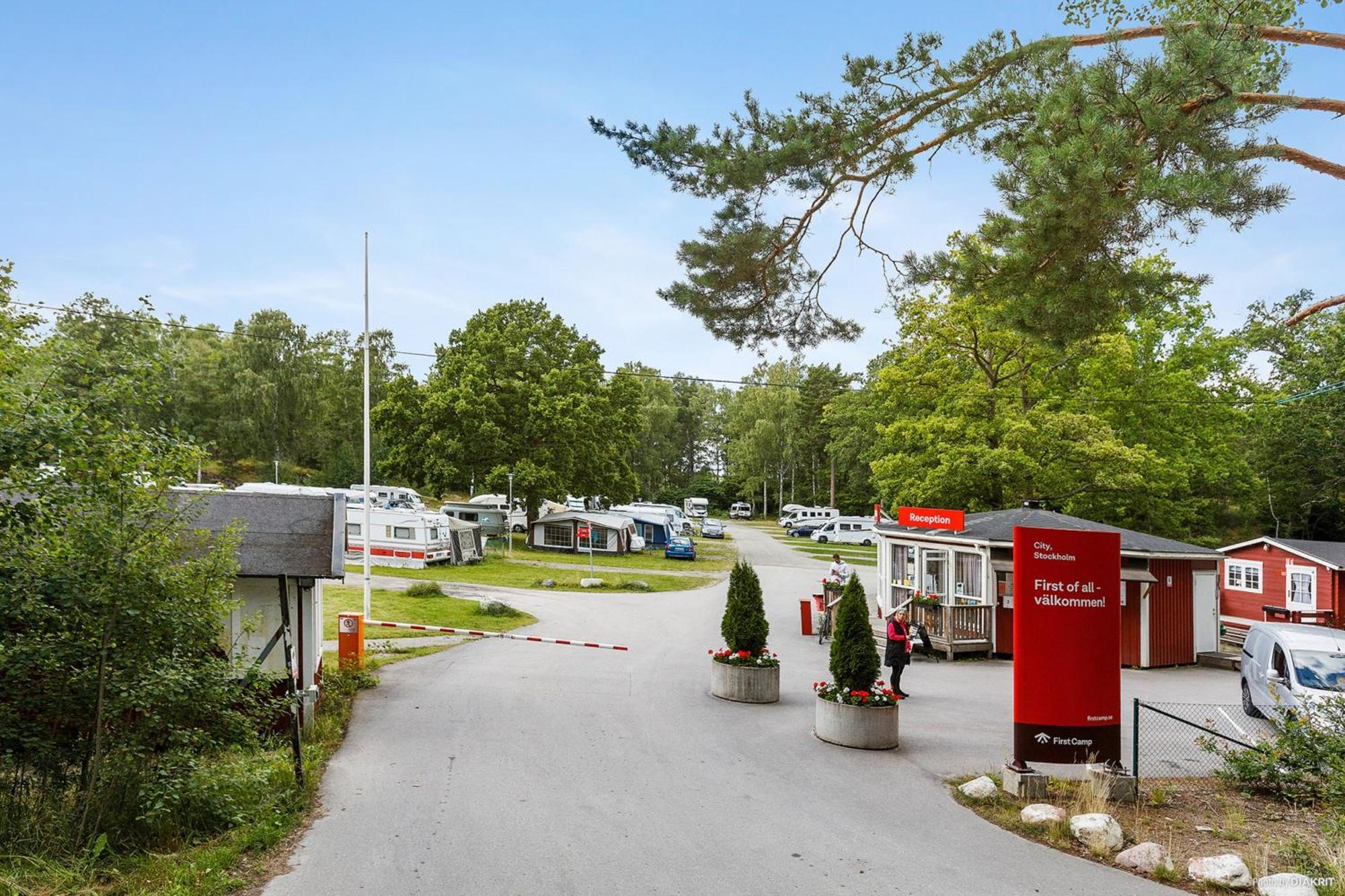 First Camp City-สต็อกโฮล์ม ภายนอก รูปภาพ